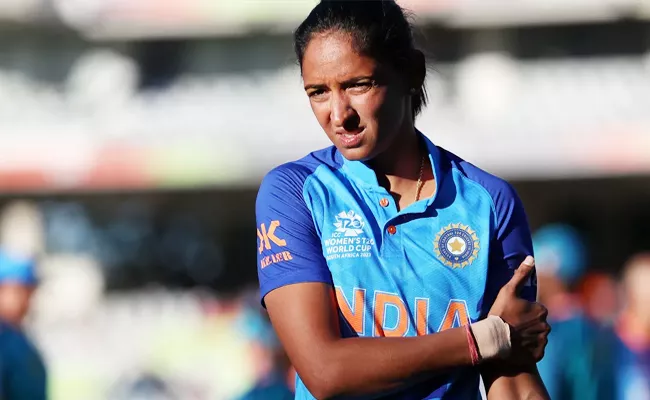 ICC Suspends Harmanpreet Kaur For Code of Conduct Breach 2 Matches - Sakshi