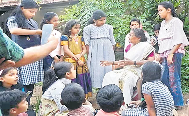 LoreKeepers: The LoreKeepers to help schoolchildren archive Kerala cultural history - Sakshi