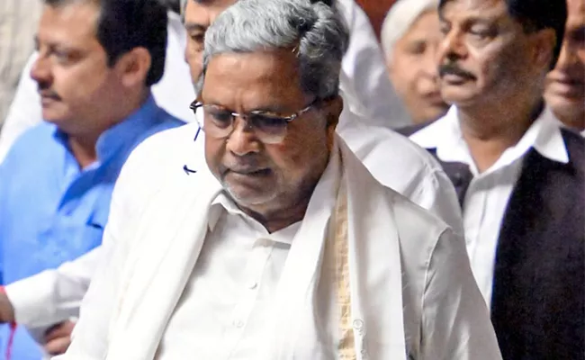 Another Big Defection Soon In Karnataka Over Operation Hasta - Sakshi