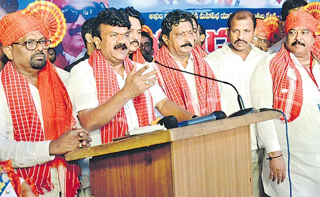 The leadership of Yadavs should increase in the legislative assemblies - Sakshi