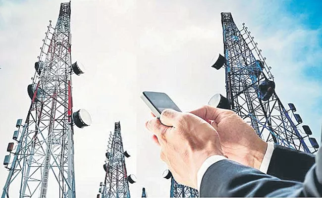 Jio leads active subscriber base growth, Vodafone slide continues - Sakshi