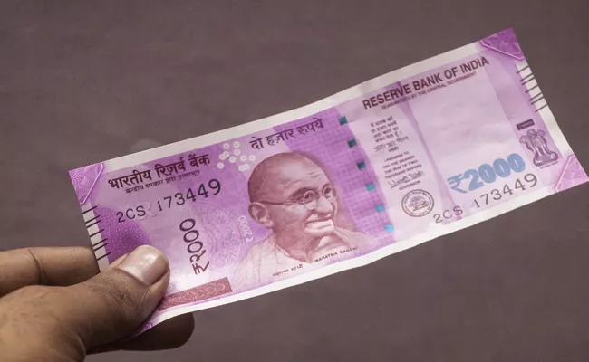 Rs 2000 notes exchange Amazon introduces convenient way - Sakshi