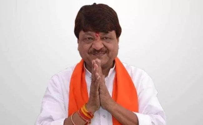 BJP Leader Take Lives Of Those Who Speak Against India - Sakshi