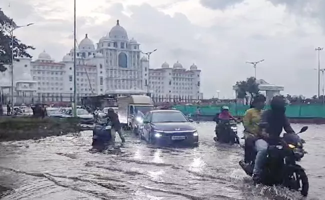 Heavy Rain Falls Hyderabad Updates - Sakshi