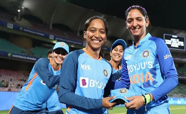 Asian Games Anjali Sarvani Ruled Out Pooja Vastrakar Named Replacement - Sakshi