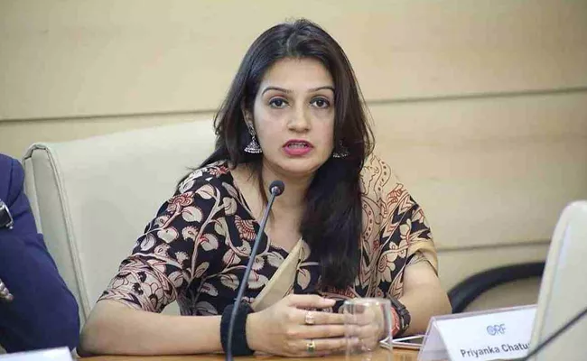 Priyanka Chaturvedi Hits Out At Amit Shah Over Womens Bill Comments - Sakshi