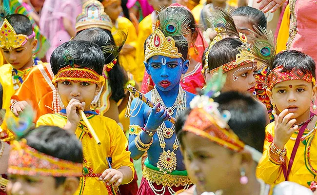 Sri Krishnashtami Celebrations In Telugu States - Sakshi