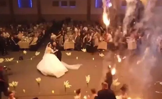 Fire Accident In Iraqi Wedding  - Sakshi