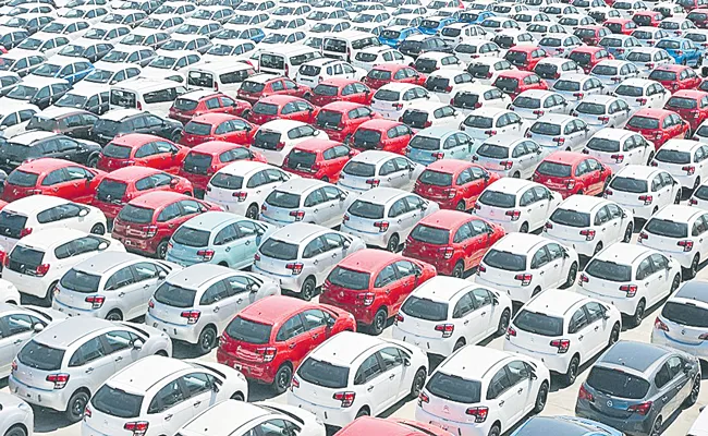 Indian automobile industry capable of becoming export-led 1 trillion dollers by 2035 - Sakshi
