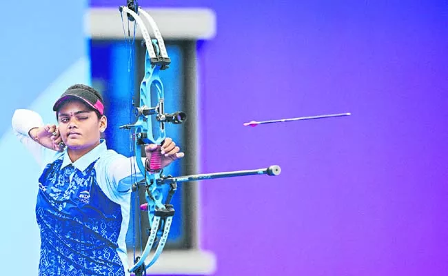 Gold medals for Indian womens and mens archery teams - Sakshi
