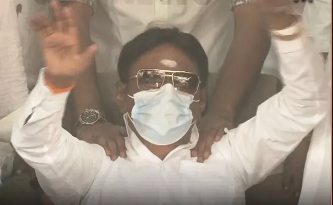 Actor Vijayakanth Discharged From Hospital - Sakshi