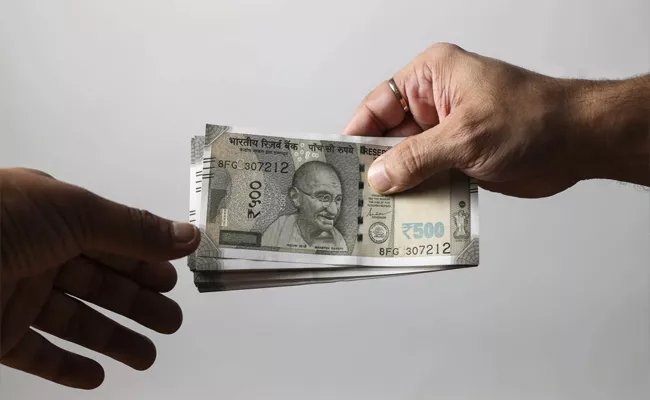 If You Invest 1000 Per Month In Sip For 20 And 30 Years; Here Is How Much You Can Save - Sakshi