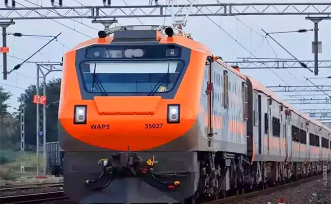 PM Modi Launch 2 Amrit Bharat, 6 Vande Bharat Express Trains In Ayodhya Today - Sakshi