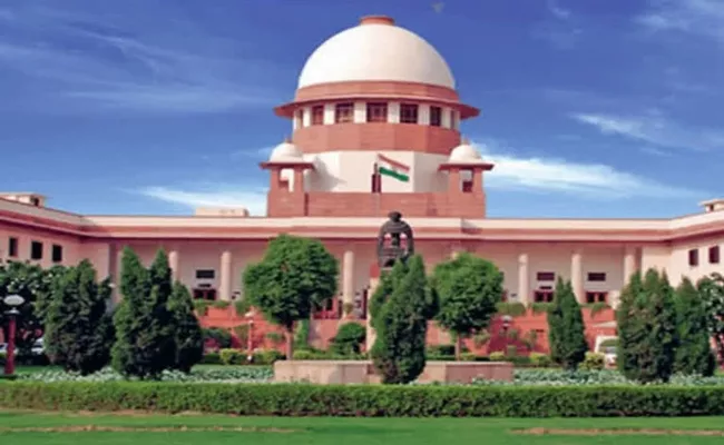 Delhi excise scam: Supreme Court grants bail to liquor company regional head Benoy Babu - Sakshi
