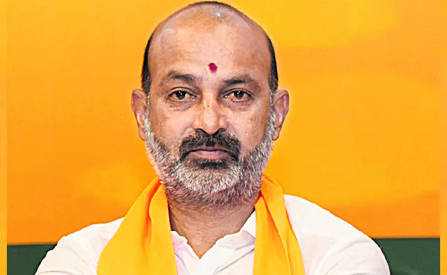 Bandi Sanjay to embark on Prajahitha padayatra in Karimnagar Lok Sabha constituency from February 10th - Sakshi