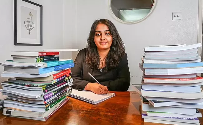 Student Gifted Pupils Admits Teachers Struggle - Sakshi