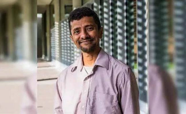 Indian Origin Computer Engineer Got Prestegious Award In America - Sakshi