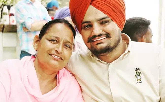 Punjabi singer Sidhu Moosewala parents will welcome another child soon - Sakshi