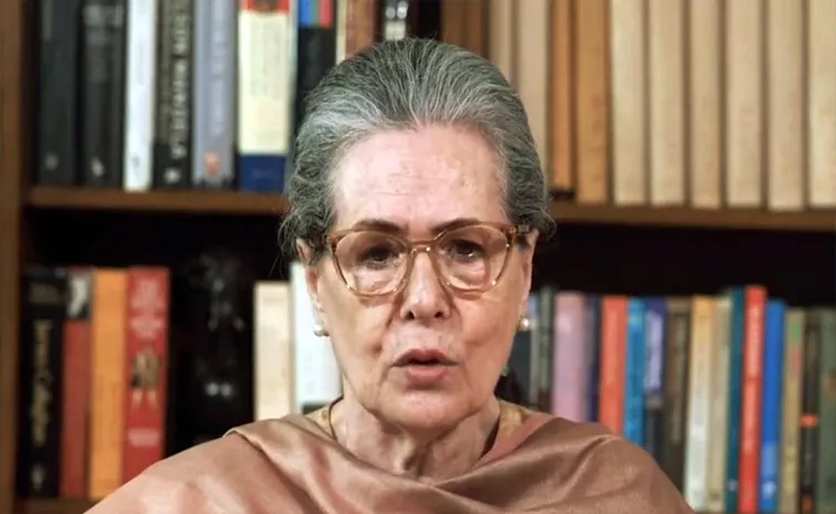 Sonia Gandhi Releases an Emotional Video For Voters