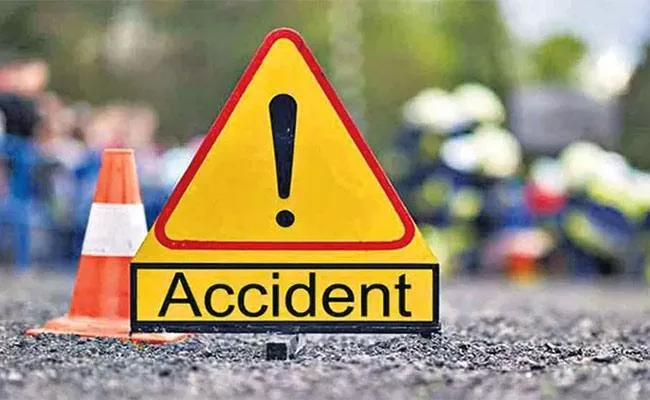 yousufguda road accident woman deceased In Hyderabad - Sakshi