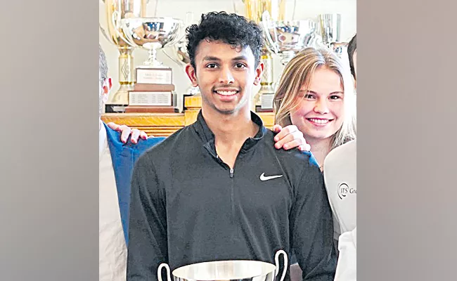 Batch Squash Open Winner India Velavan Senthilkumar